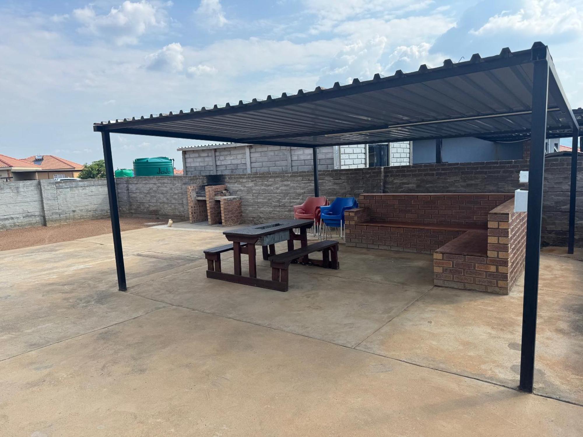 Rhino House With 3 Bedrooms Next To Pilanesberg And Sun City Mogwase Eksteriør billede